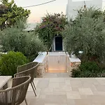 Villa Nisides