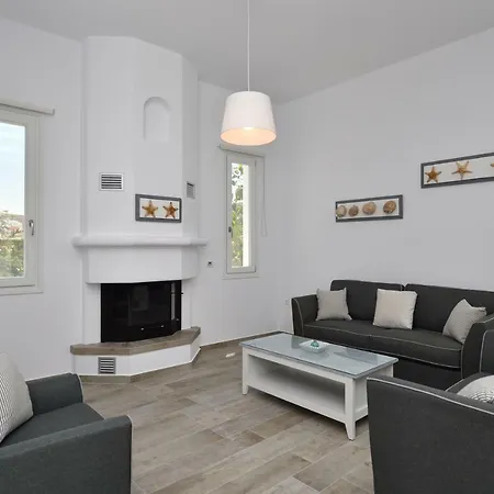 Villa Nisides Naousa (Paros)